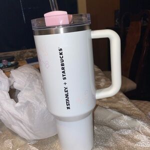 Starbucks Stanley Philippines Cream Sakura 40 oz